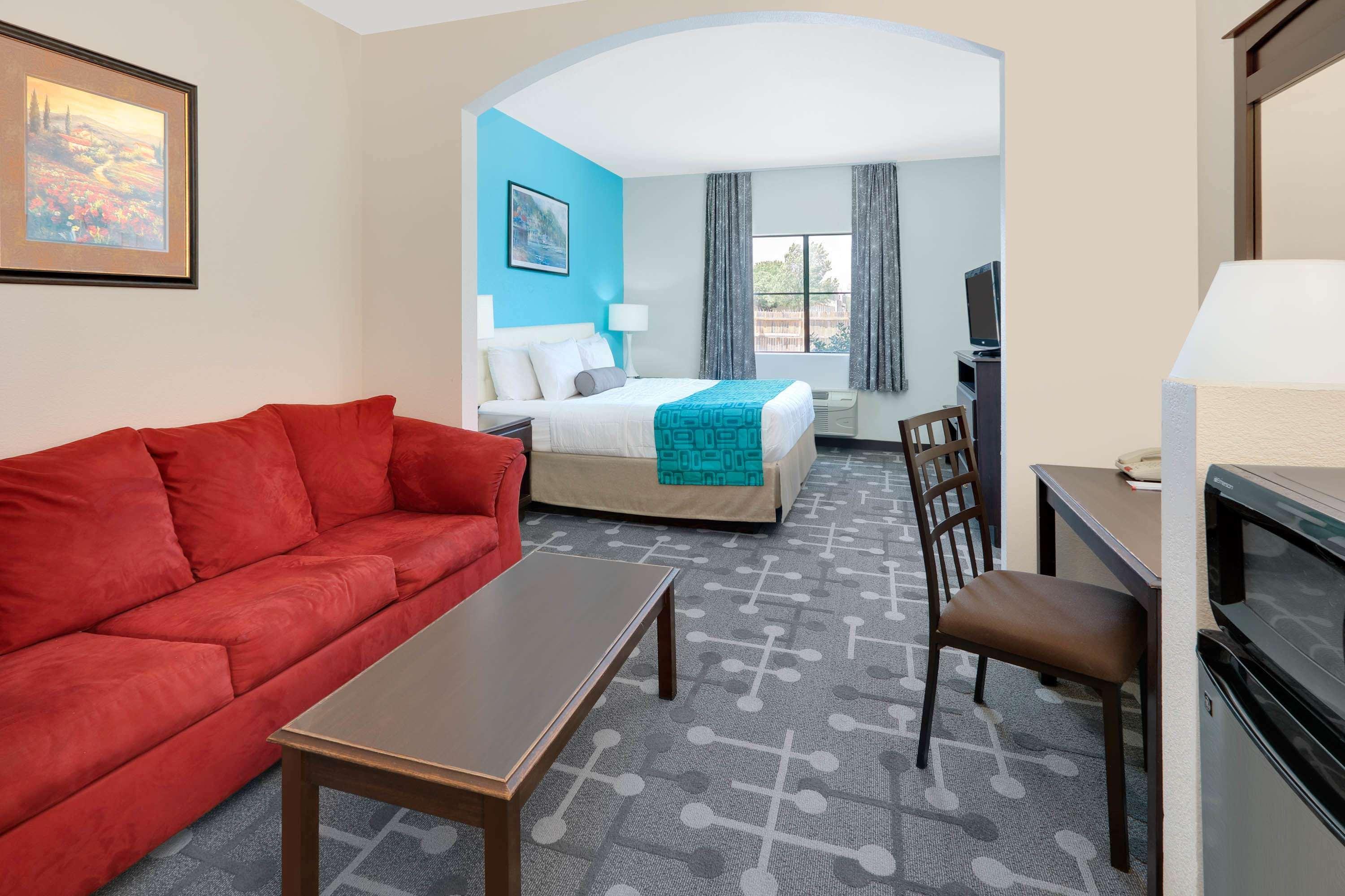 Howard Johnson By Wyndham Lubbock Tx Εξωτερικό φωτογραφία