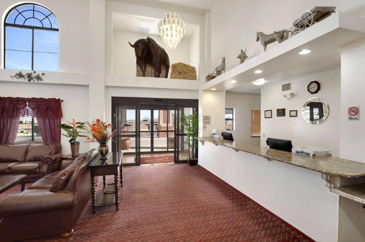 Howard Johnson By Wyndham Lubbock Tx Εξωτερικό φωτογραφία